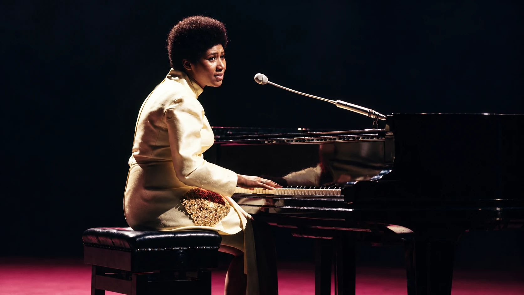 Aretha Franklin's path from gospel to American music history - aretha franklin and kathy warden